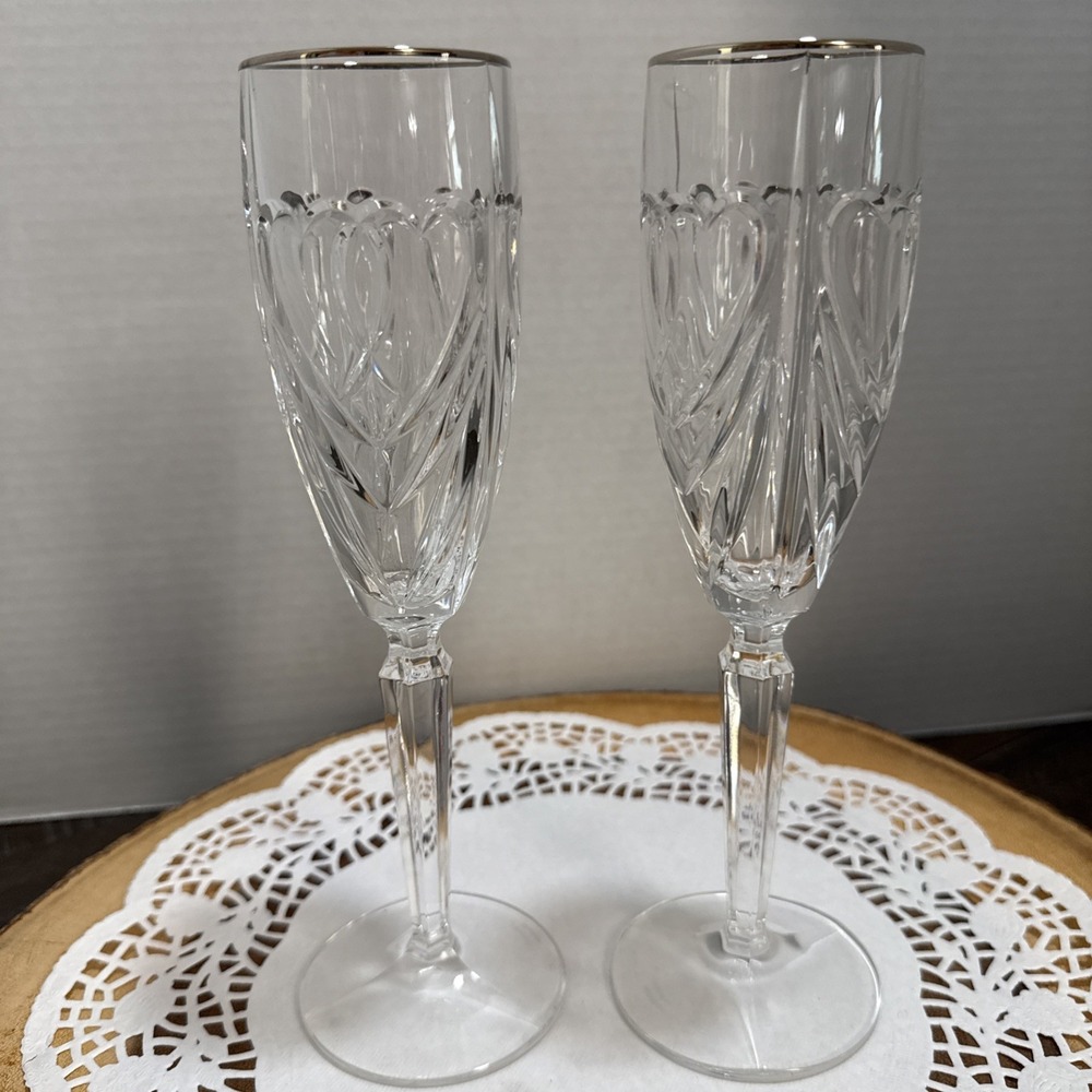 Waterford Marquis Romance Champagne Flutes Set 2 Platinum Rim Hearts Crystal
